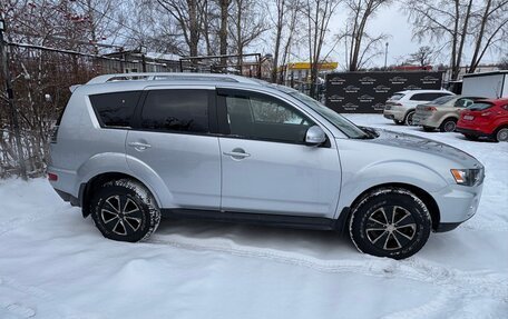 Mitsubishi Outlander III рестайлинг 3, 2010 год, 1 260 000 рублей, 7 фотография