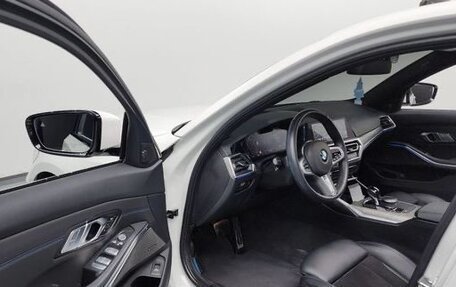 BMW 3 серия, 2021 год, 3 554 000 рублей, 12 фотография