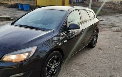 Opel Astra J, 2013 год, 790 000 рублей, 1 фотография