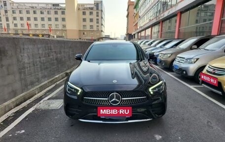 Mercedes-Benz E-Класс, 2022 год, 5 861 600 рублей, 3 фотография