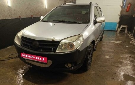 Geely MK Cross I, 2013 год, 260 000 рублей, 6 фотография