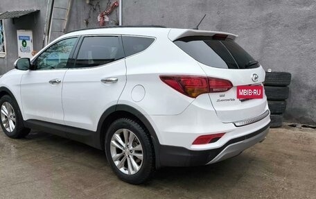 Hyundai Santa Fe III рестайлинг, 2015 год, 2 220 000 рублей, 2 фотография