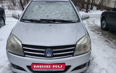 Geely MK Cross I, 2013 год, 240 000 рублей, 2 фотография