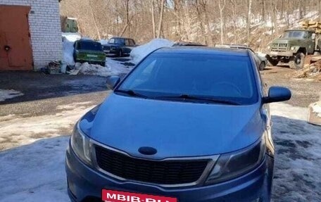 KIA Rio III рестайлинг, 2013 год, 600 000 рублей, 1 фотография