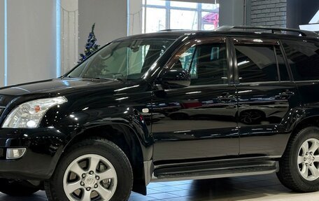 Toyota Land Cruiser Prado 120 рестайлинг, 2007 год, 2 597 000 рублей, 2 фотография