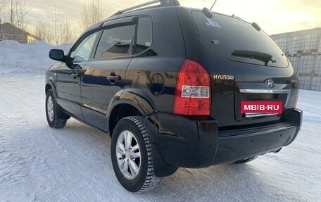 Hyundai Tucson III, 2008 год, 850 000 рублей, 3 фотография