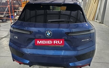 BMW iX, 2021 год, 7 500 000 рублей, 4 фотография