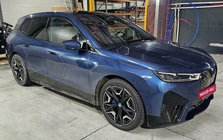 BMW iX, 2021 год, 7 500 000 рублей, 6 фотография