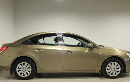 Chevrolet Cruze II, 2013 год, 931 000 рублей, 7 фотография