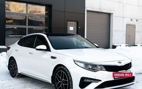 KIA Optima IV, 2018 год, 2 500 000 рублей, 7 фотография