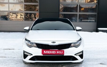 KIA Optima IV, 2018 год, 2 500 000 рублей, 8 фотография