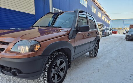 Chevrolet Niva I рестайлинг, 2019 год, 945 000 рублей, 2 фотография