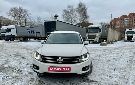 Volkswagen Tiguan I, 2012 год, 1 370 000 рублей, 2 фотография