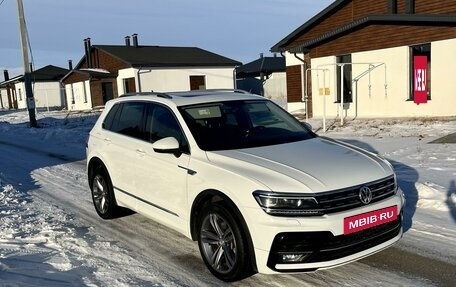 Volkswagen Tiguan II, 2018 год, 3 550 000 рублей, 5 фотография