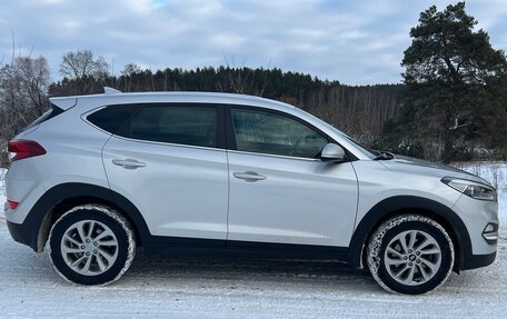 Hyundai Tucson III, 2017 год, 2 170 000 рублей, 5 фотография