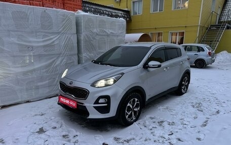 KIA Sportage IV рестайлинг, 2020 год, 2 450 000 рублей, 1 фотография