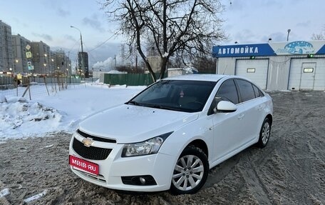 Chevrolet Cruze II, 2011 год, 750 000 рублей, 1 фотография