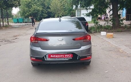 Hyundai Elantra VI рестайлинг, 2018 год, 1 600 000 рублей, 2 фотография