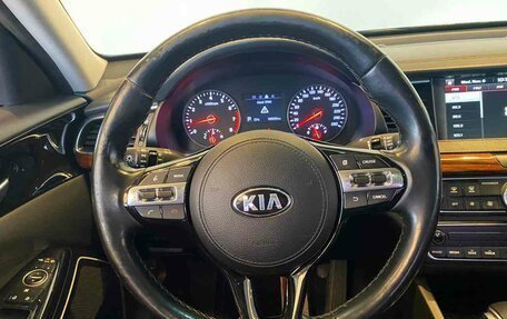 KIA K7, 2017 год, 2 350 000 рублей, 18 фотография