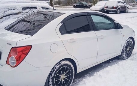 Chevrolet Aveo III, 2014 год, 715 000 рублей, 3 фотография