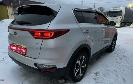 KIA Sportage IV рестайлинг, 2020 год, 2 450 000 рублей, 9 фотография