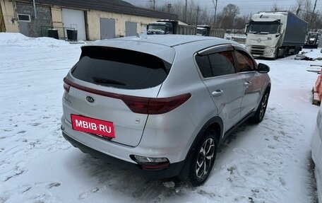 KIA Sportage IV рестайлинг, 2020 год, 2 450 000 рублей, 5 фотография