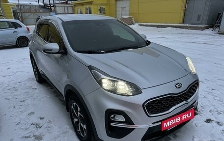 KIA Sportage IV рестайлинг, 2020 год, 2 450 000 рублей, 2 фотография