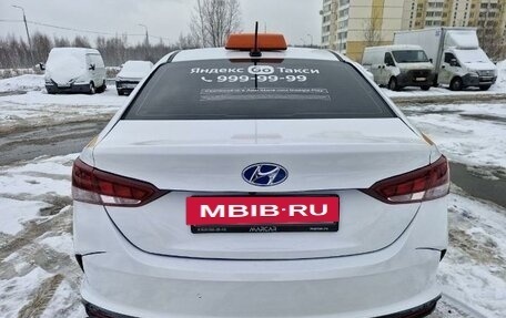 Hyundai Solaris II рестайлинг, 2021 год, 1 700 000 рублей, 5 фотография