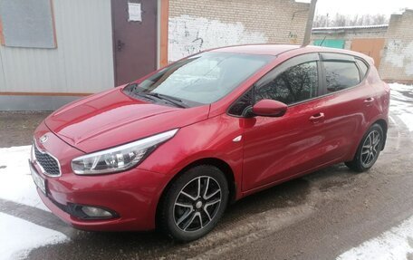 KIA cee'd III, 2013 год, 950 000 рублей, 2 фотография