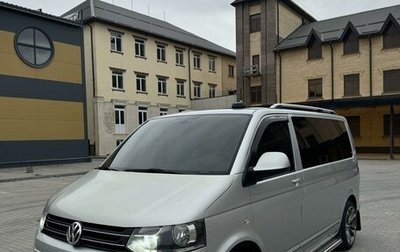 Volkswagen Multivan T5, 2010 год, 2 100 000 рублей, 1 фотография