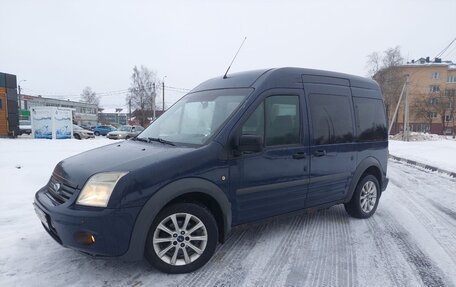 Ford Tourneo Connect I, 2010 год, 749 000 рублей, 2 фотография