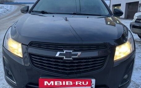 Chevrolet Cruze II, 2013 год, 715 000 рублей, 2 фотография