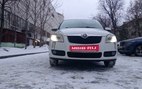 Skoda Fabia II, 2009 год, 800 000 рублей, 2 фотография