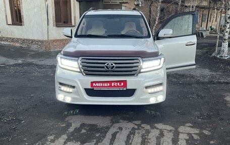 Toyota Land Cruiser 200, 2013 год, 4 100 000 рублей, 2 фотография