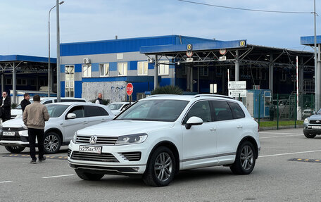 Volkswagen Touareg III, 2016 год, 4 000 000 рублей, 5 фотография