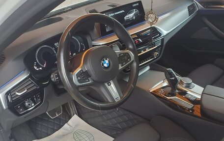 BMW 5 серия, 2019 год, 4 100 000 рублей, 5 фотография