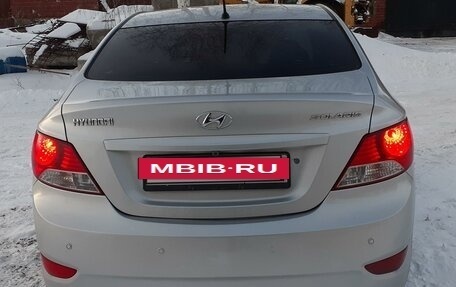 Hyundai Solaris II рестайлинг, 2011 год, 790 000 рублей, 6 фотография