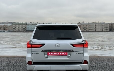 Lexus LX III, 2017 год, 7 690 000 рублей, 10 фотография