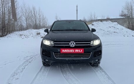 Volkswagen Touareg III, 2011 год, 2 200 000 рублей, 4 фотография