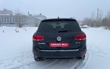 Volkswagen Touareg III, 2011 год, 2 200 000 рублей, 11 фотография