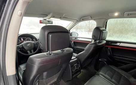 Volkswagen Touareg III, 2011 год, 2 200 000 рублей, 18 фотография