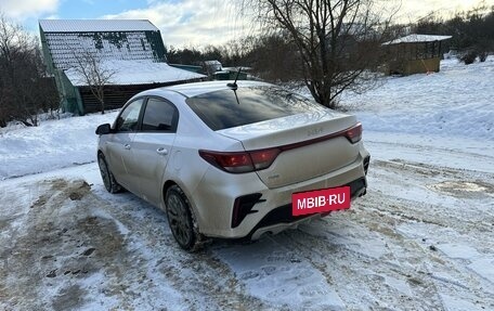 KIA Rio IV, 2021 год, 1 800 000 рублей, 2 фотография