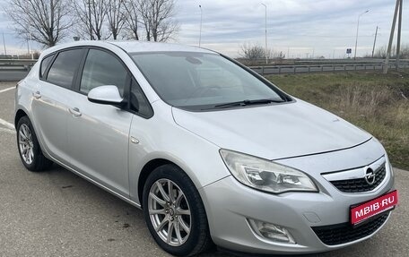 Opel Astra J, 2010 год, 750 000 рублей, 1 фотография