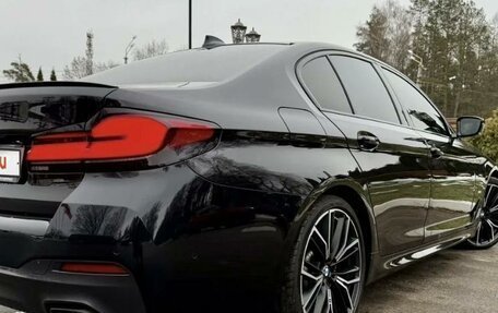 BMW 5 серия, 2021 год, 6 400 000 рублей, 24 фотография