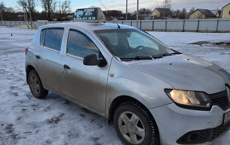 Renault Sandero II рестайлинг, 2015 год, 520 000 рублей, 2 фотография