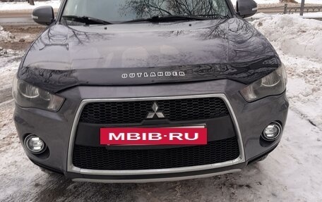 Mitsubishi Outlander III рестайлинг 3, 2010 год, 1 300 000 рублей, 12 фотография