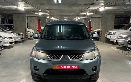 Mitsubishi Outlander III рестайлинг 3, 2008 год, 1 150 000 рублей, 8 фотография