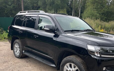 Toyota Land Cruiser 200, 2015 год, 5 200 000 рублей, 2 фотография