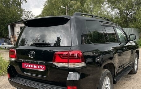 Toyota Land Cruiser 200, 2015 год, 5 200 000 рублей, 4 фотография