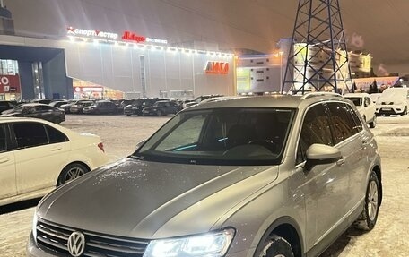 Volkswagen Tiguan II, 2017 год, 2 050 000 рублей, 9 фотография